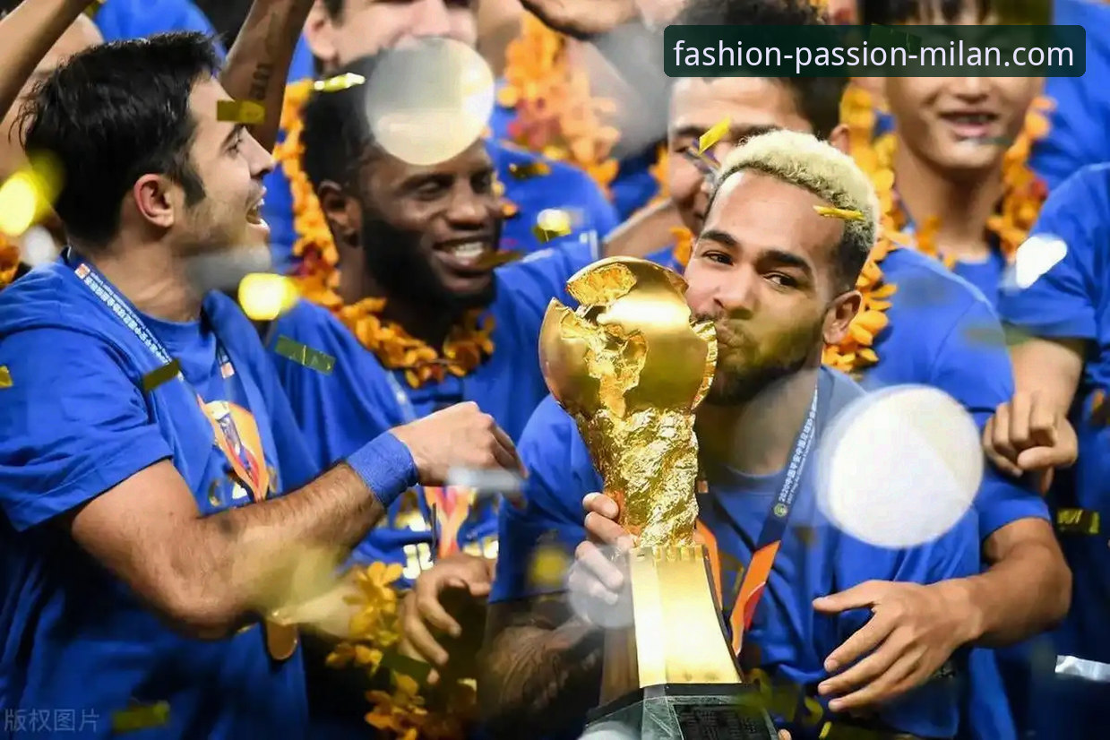 从“金元足球”到法律审判：许家印与恒大足球帝国的兴衰深度解析